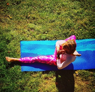 Vajra Tekpreet Kaur feet photo thumbnail