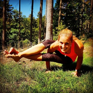 Vajra Tekpreet Kaur feet photo thumbnail