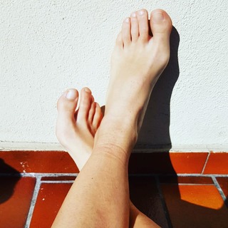 Vajra Tekpreet Kaur feet photo thumbnail