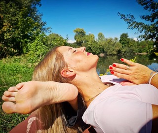 Vajra Tekpreet Kaur feet photo thumbnail