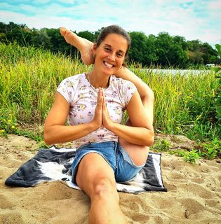 Vajra Tekpreet Kaur feet photo thumbnail
