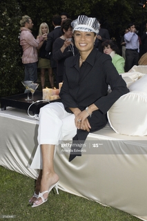 Valarie Pettiford feet photo 15