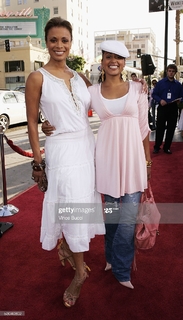 Valarie Pettiford feet photo 9