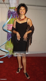 Valarie Pettiford feet photo 4