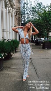 Vale Genta feet photo thumbnail