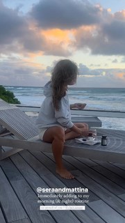 Vale Genta feet photo thumbnail