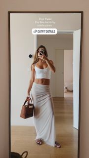 Vale Genta feet photo thumbnail