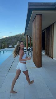 Vale Genta feet photo 20