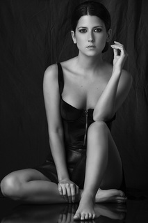 Valentina Acosta feet photo 9