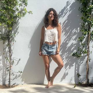 Valentina Acosta feet photo 1