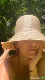 Valentina Acosta feet photo 6