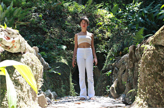 Valentina Bandeira feet photo 17