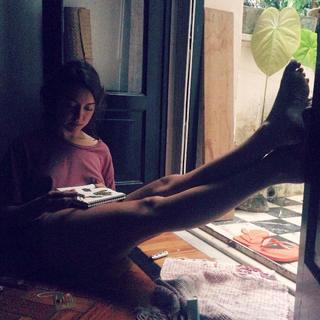 Valentina Bandeira feet photo 14
