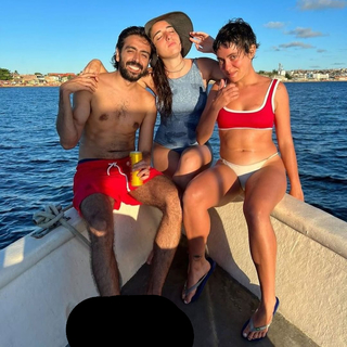 Valentina Bandeira feet photo 1