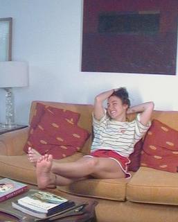 Valentina Bandeira feet photo 2