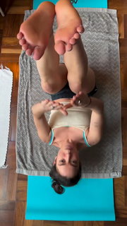 Valentina Bandeira feet photo 5