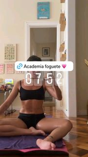Valentina Bandeira feet photo 14