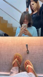 Valentina Bandeira feet photo 7