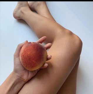 Valentina Buzzurro feet photo 6