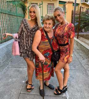 Valentina Corradi feet photo 18