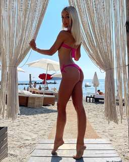 Valentina Corradi feet photo 1