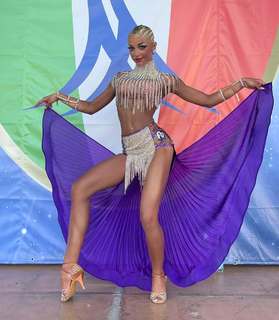Valentina Corradi feet photo 20
