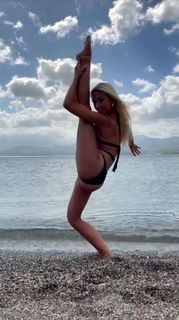 Valentina Corradi feet photo 12