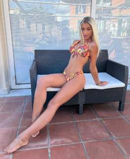 Valentina Corradi feet photo 9