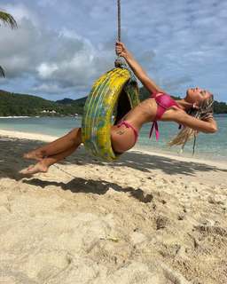 Valentina Corradi feet photo 10