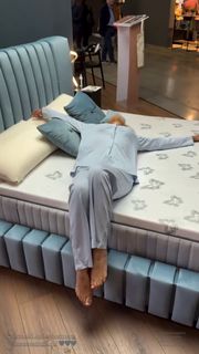 Valentina Corradi feet photo 20