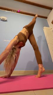 Valentina Corradi feet photo 9