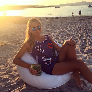 Valentina Ferragni feet photo thumbnail