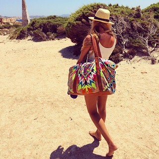 Valentina Ferragni feet photo thumbnail