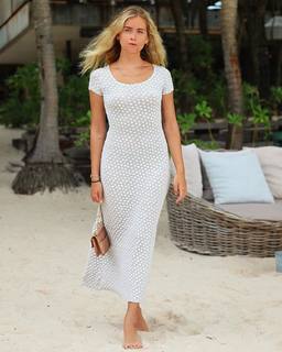 Valentina Ferragni feet photo thumbnail