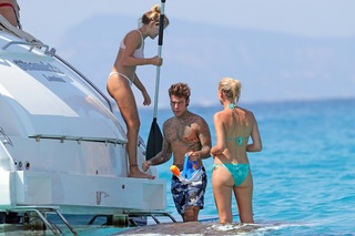 Valentina Ferragni feet photo thumbnail