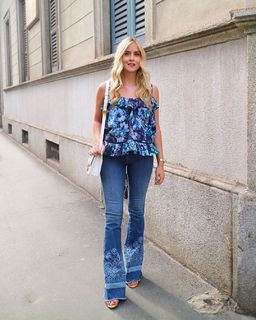 Valentina Ferragni feet photo thumbnail