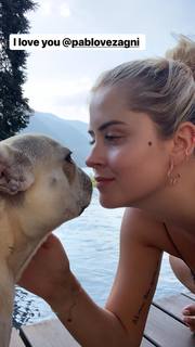 Valentina Ferragni feet photo thumbnail