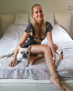 Valentina Ferragni feet photo thumbnail