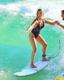 Valentina Ferragni feet photo thumbnail