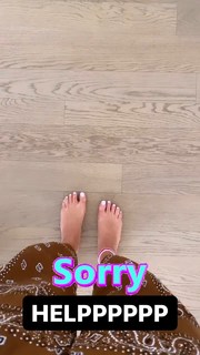 Valentina Ferragni feet photo thumbnail