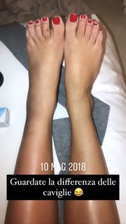 Valentina Ferragni feet photo thumbnail