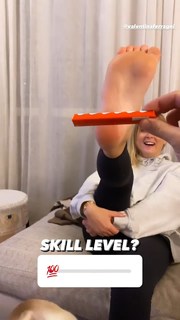 Valentina Ferragni feet photo thumbnail