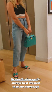 Valentina Ferragni feet photo thumbnail
