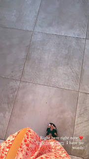 Valentina Ferragni feet photo thumbnail