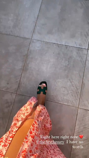 Valentina Ferragni feet photo thumbnail