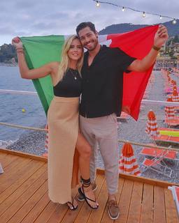 Valentina Ferragni feet photo thumbnail