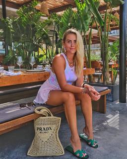 Valentina Ferragni feet photo thumbnail