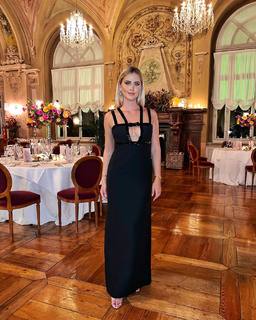 Valentina Ferragni feet photo thumbnail