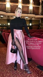 Valentina Ferragni feet photo thumbnail