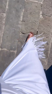Valentina Ferragni feet photo thumbnail